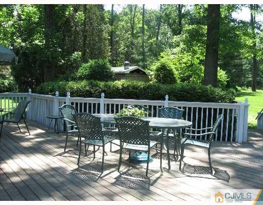 397 New Dover Road Colonia, NJ 07067 - Photo 8 of 8 Gallery Image 8