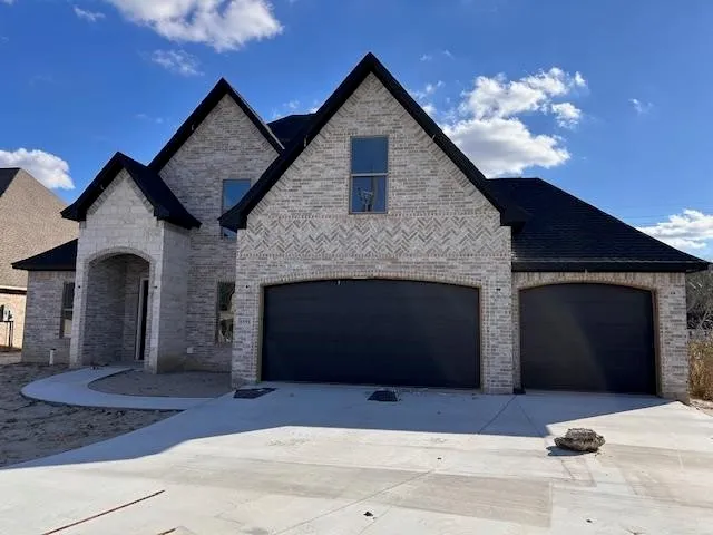 $407,500 | 8585 Sana Drive, Beaumont, TX 77713