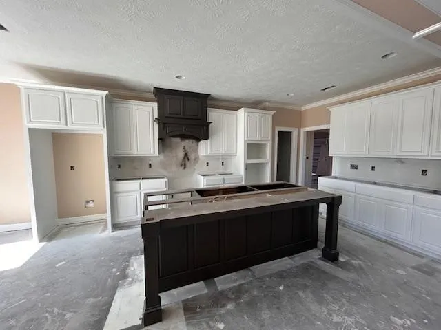 $407,500 | 8585 Sana Drive, Beaumont, TX 77713