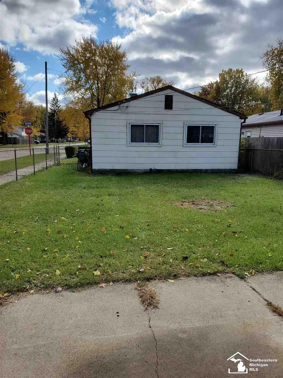 26110 Superior Road Taylor, MI 48180 - Photo 6 of 30