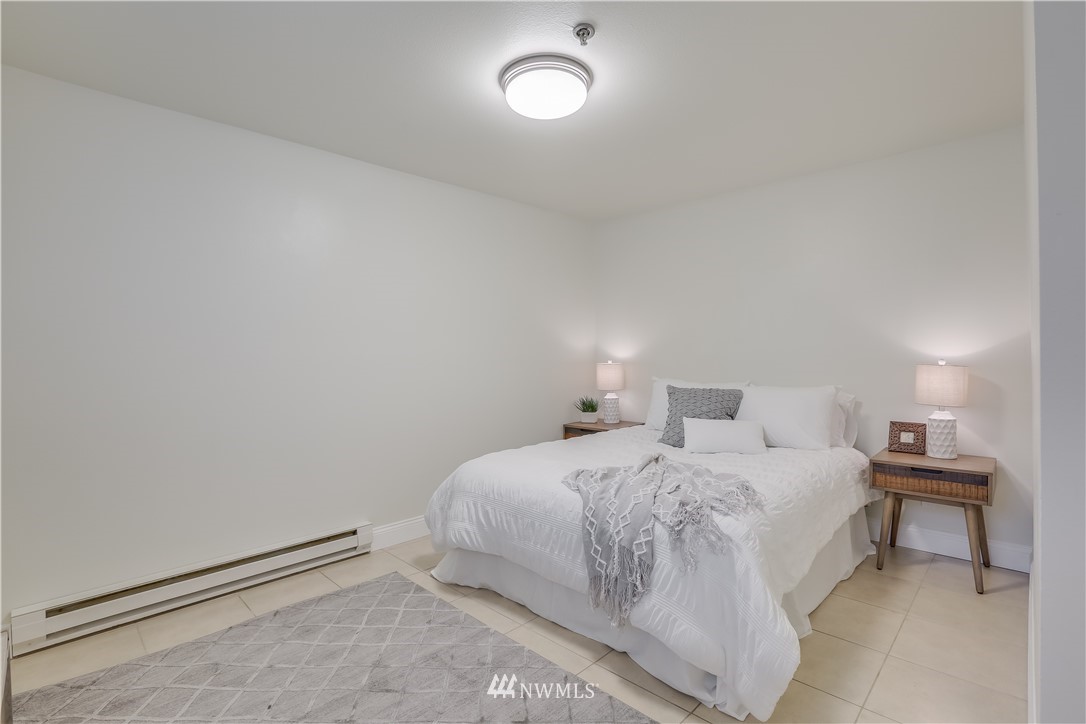 975 Aberdeen Avenue Northeast, Unit B101 Renton, WA 98056 - Photo 12 of 25