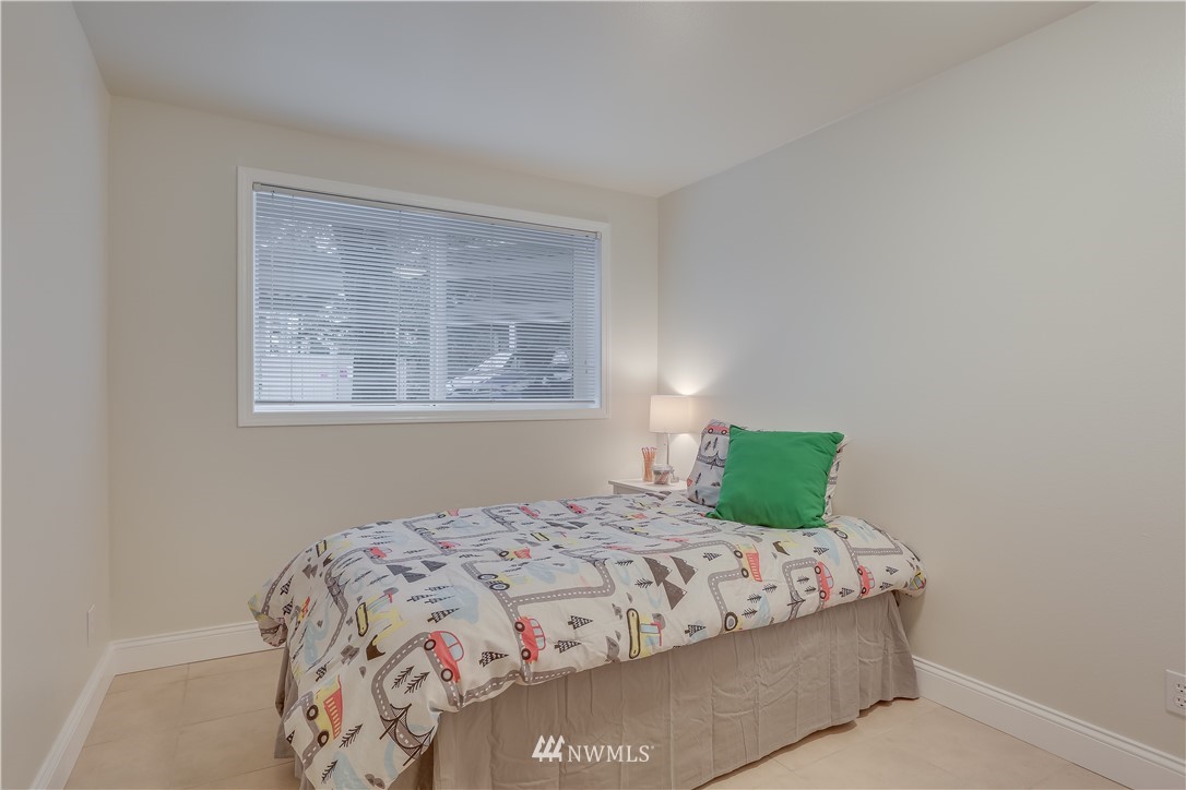 975 Aberdeen Avenue Northeast, Unit B101 Renton, WA 98056 - Photo 16 of 25