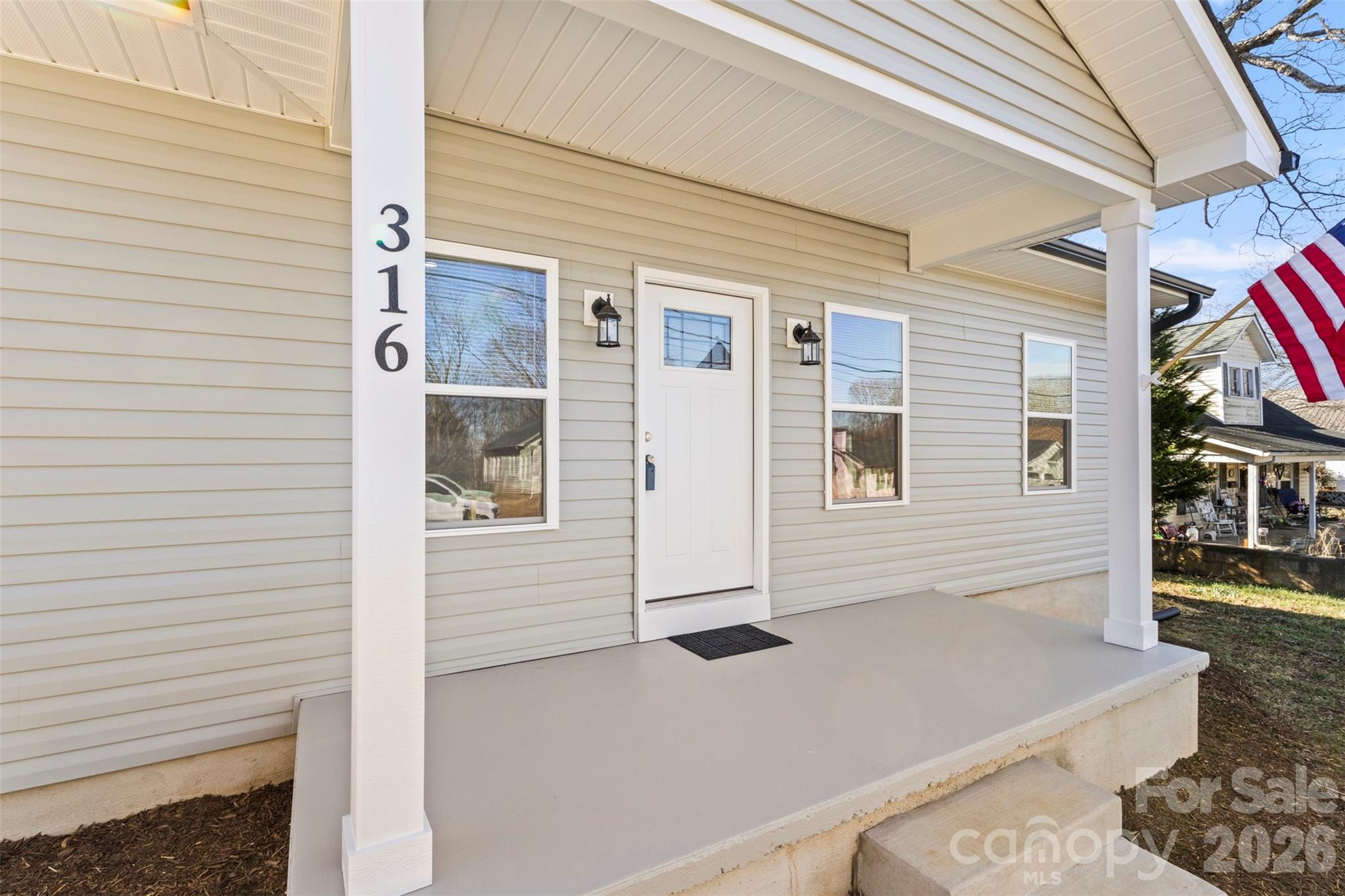 316 Union Street Maiden, NC 28650 - Photo 3 of 21 a front view of a house with windows