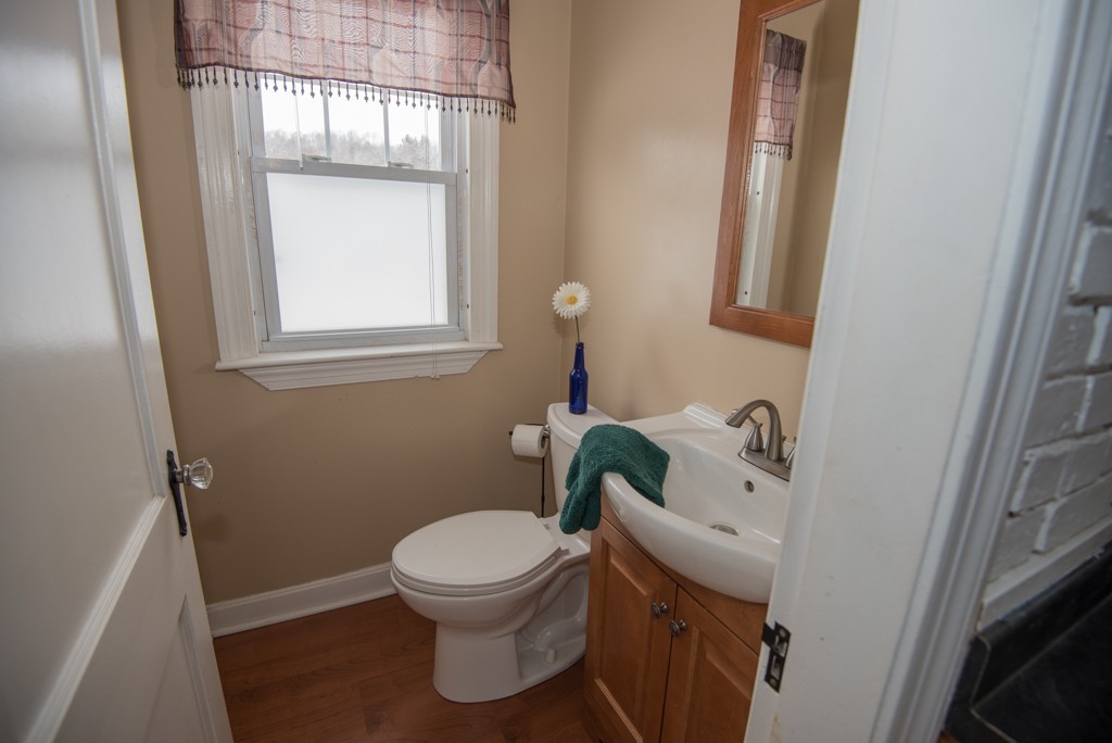 36 Strasburg Road Worcester, MA 01607 - Photo 11 of 30 Gallery Image 11