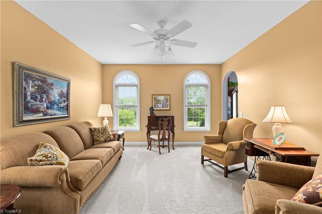 4478 Chestnut St Extension High Point, NC 27265 - Photo 10 of 50 Gallery Image 10