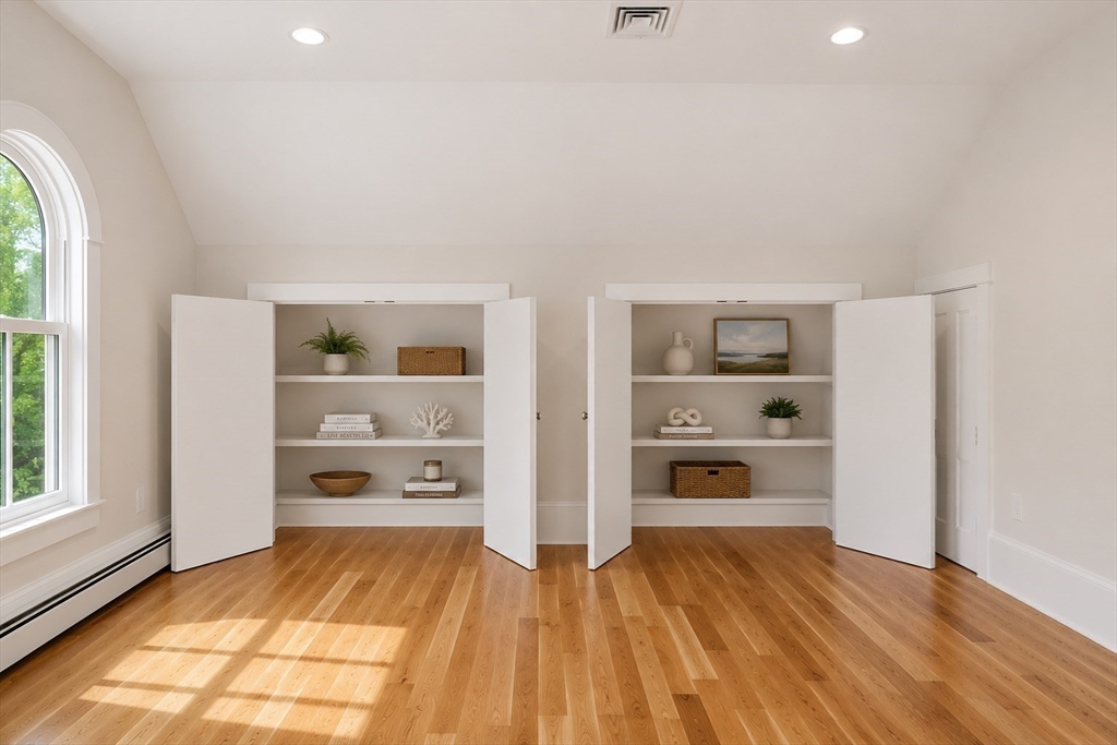 2 School Street, Unit R1 Manchester, MA 01944 - Photo 4 of 10