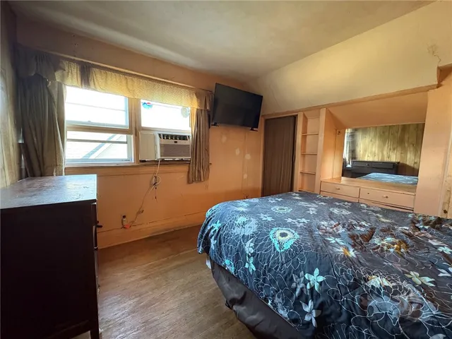 $94,900 | 571 Flower City Park, Rochester, NY 14615