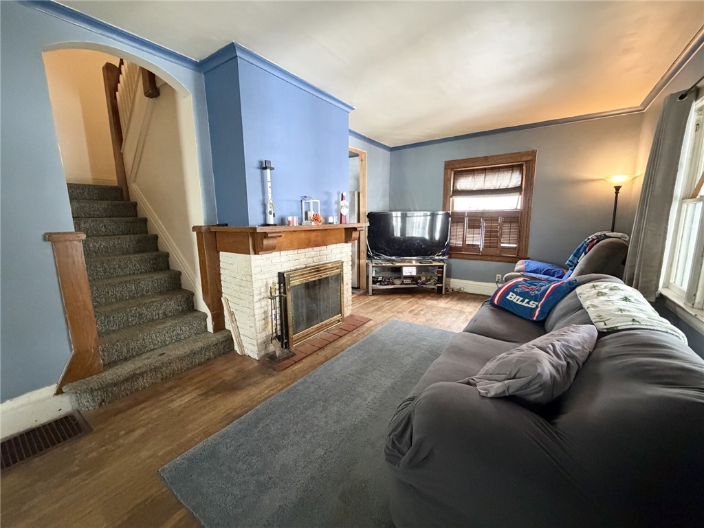 571 Flower City Park Rochester, NY 14615 - Photo 4 of 26