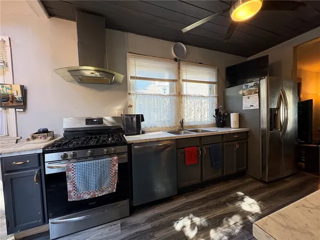 $94,900 | 571 Flower City Park, Rochester, NY 14615