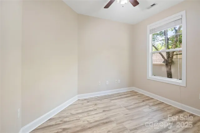 $599,900 | 11 Town Circle, Flat Rock, NC 28731