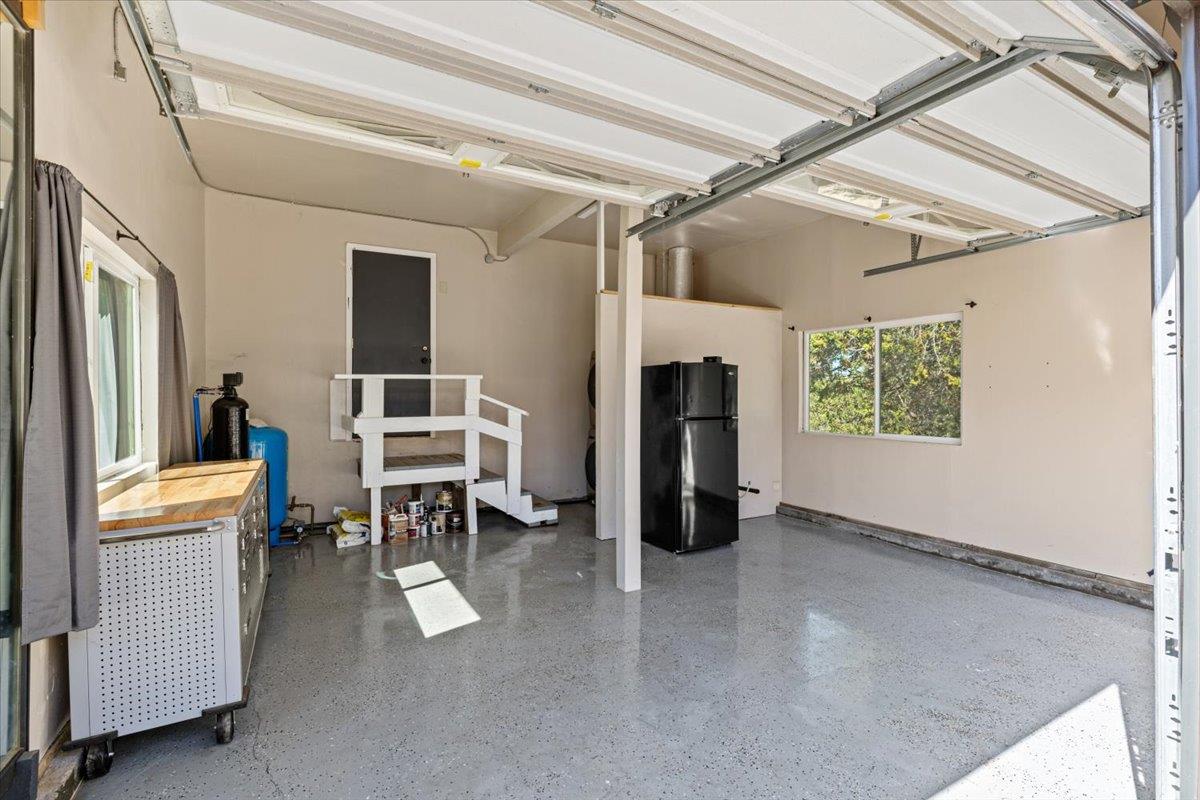 10402 Newtown Road Nevada City, CA 95959 - Photo 27 of 44 a view of a livingroom with furniture and a window