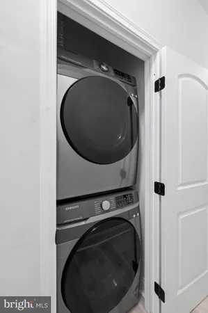 $1,400 | 5261 Larchwood Avenue, Unit 1, Philadelphia, PA 19143