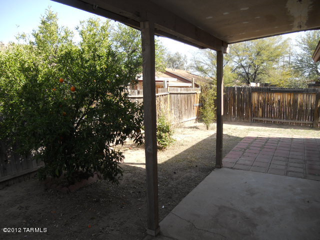 1690 Twin Ridge Road Tucson, AZ 85746 - Photo 21 of 22 Gallery Image 21