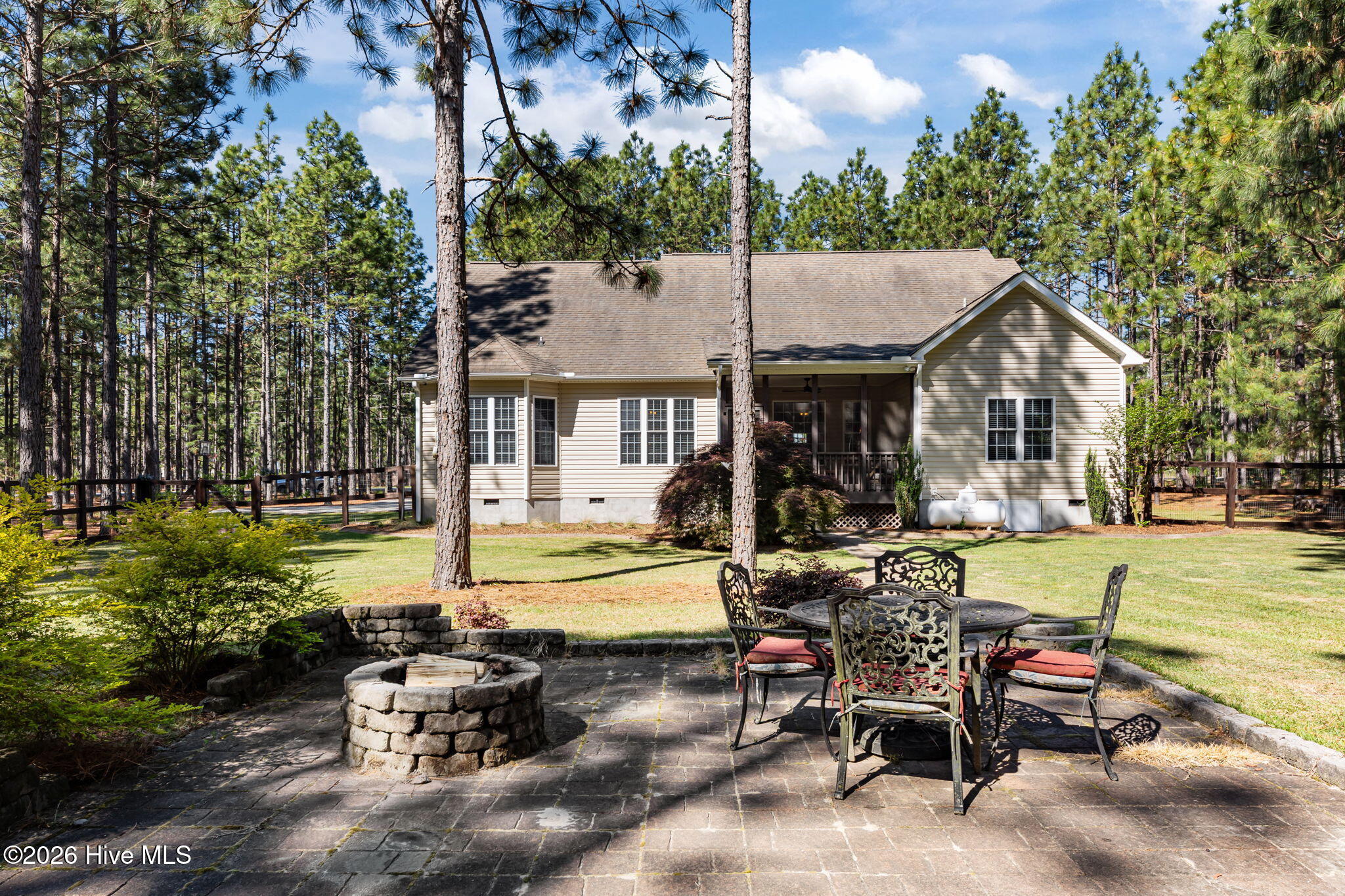 9050 Calloway Road Aberdeen, NC 28315 - Photo 13 of 56 43-web-or-mls-707A9938