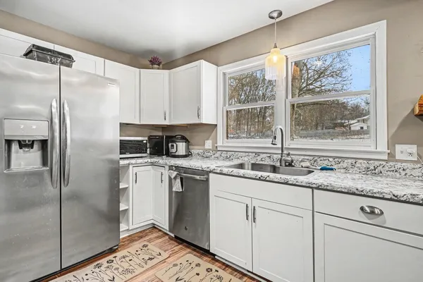 $485,000 | 2202 Woodmont Drive, Springfield, TN 37172