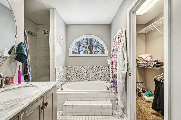 $485,000 | 2202 Woodmont Drive, Springfield, TN 37172