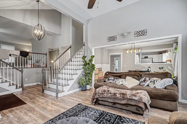 $485,000 | 2202 Woodmont Drive, Springfield, TN 37172