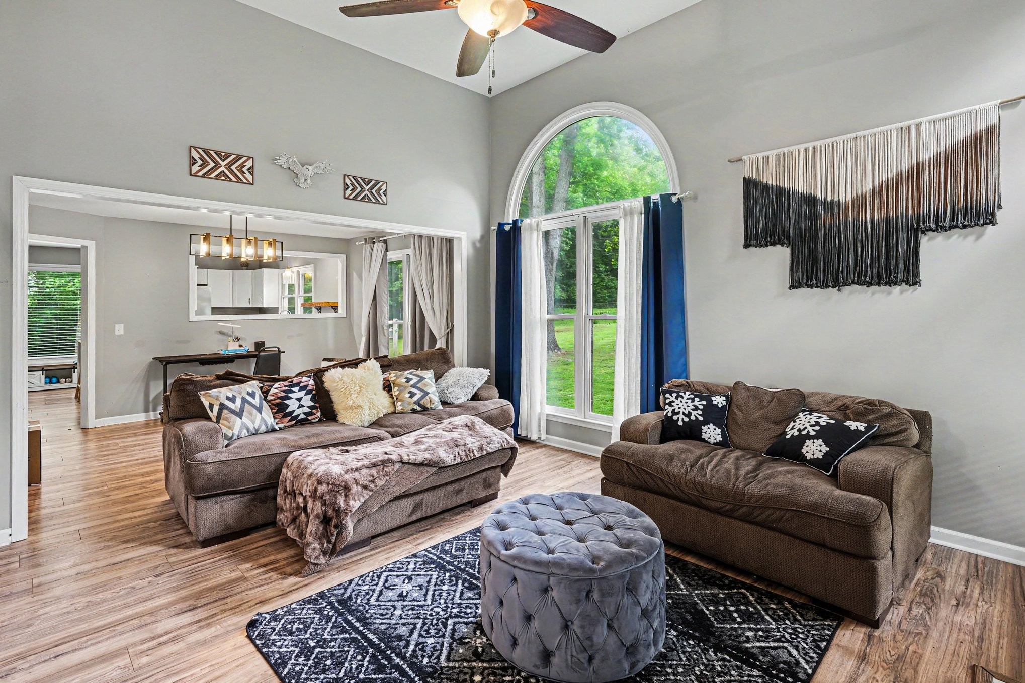 2202 Woodmont Drive Springfield, TN 37172 - Photo 5 of 31