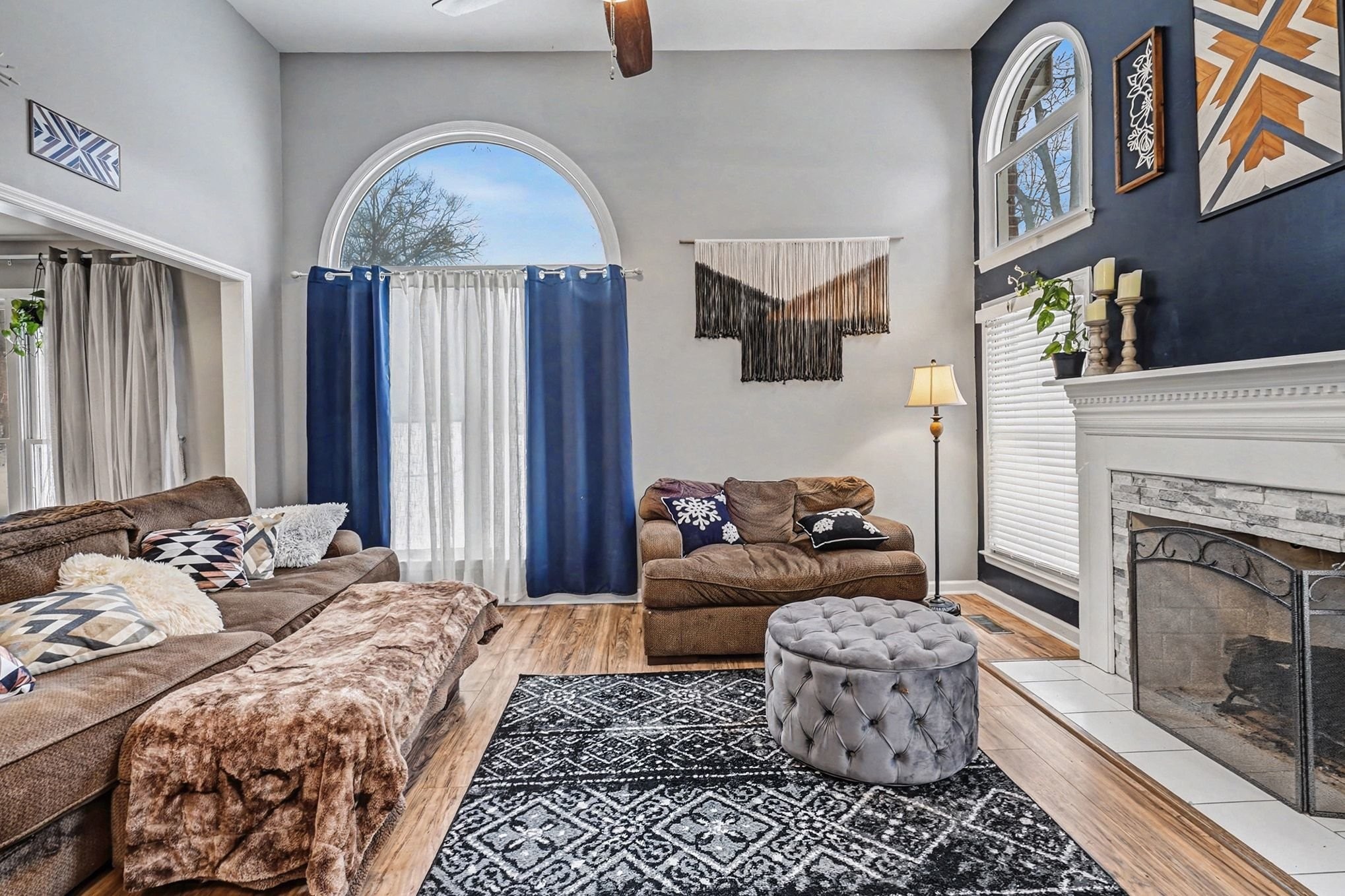 2202 Woodmont Drive Springfield, TN 37172 - Photo 8 of 50 a living room with furniture and a fireplace