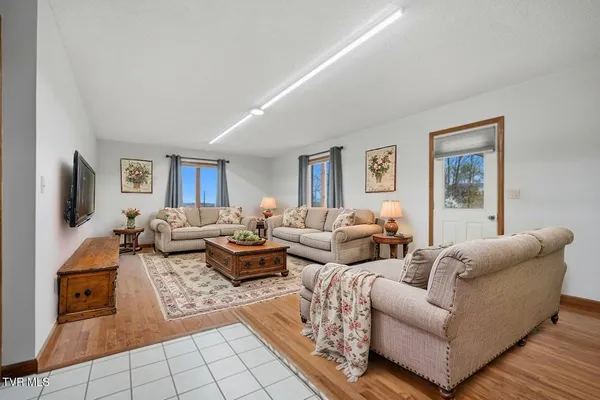 $419,900 | 17304 Mary Lee Drive, Abingdon, VA 24210