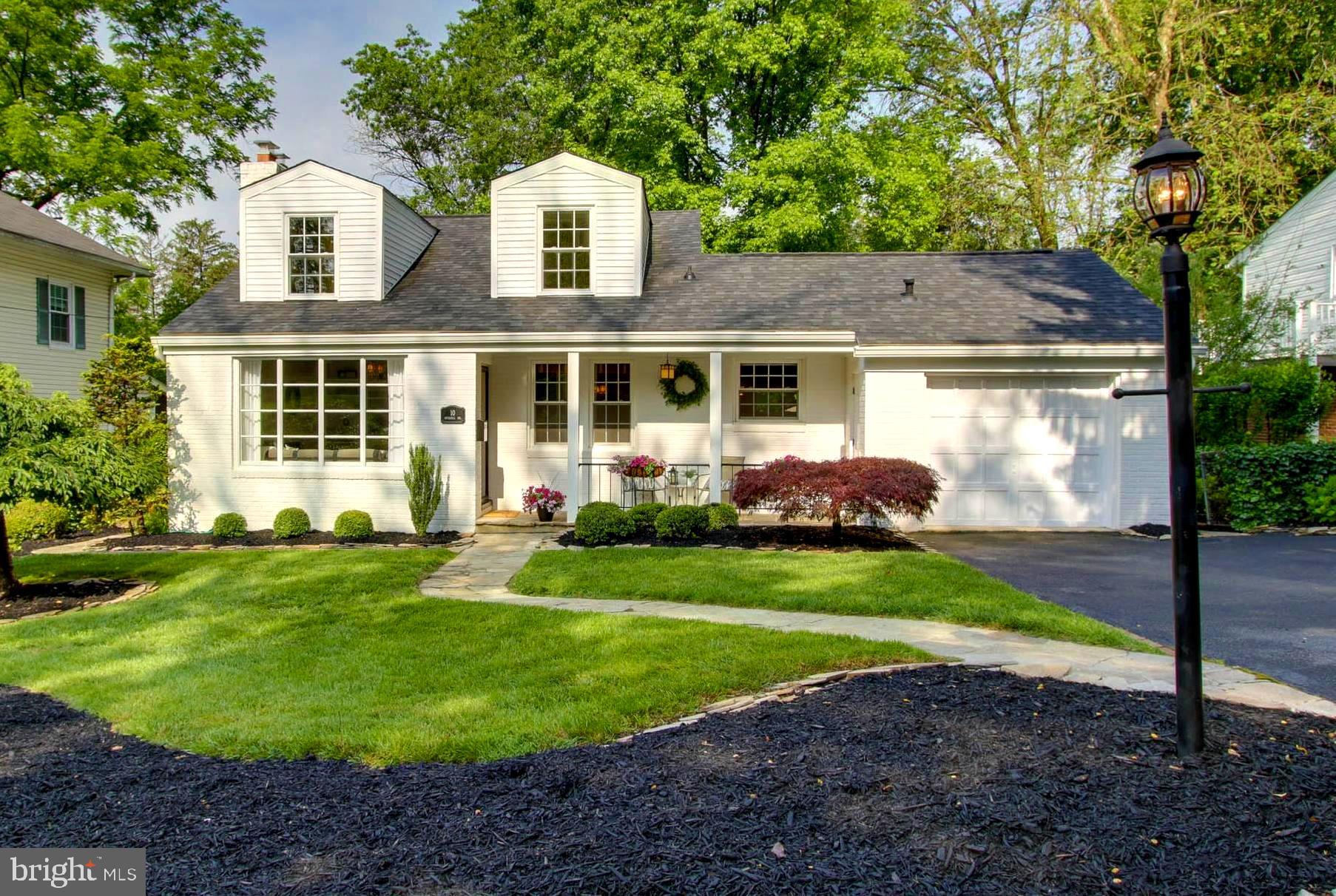 10 Overhill Road Catonsville, MD 21228 - Photo 1 of 52