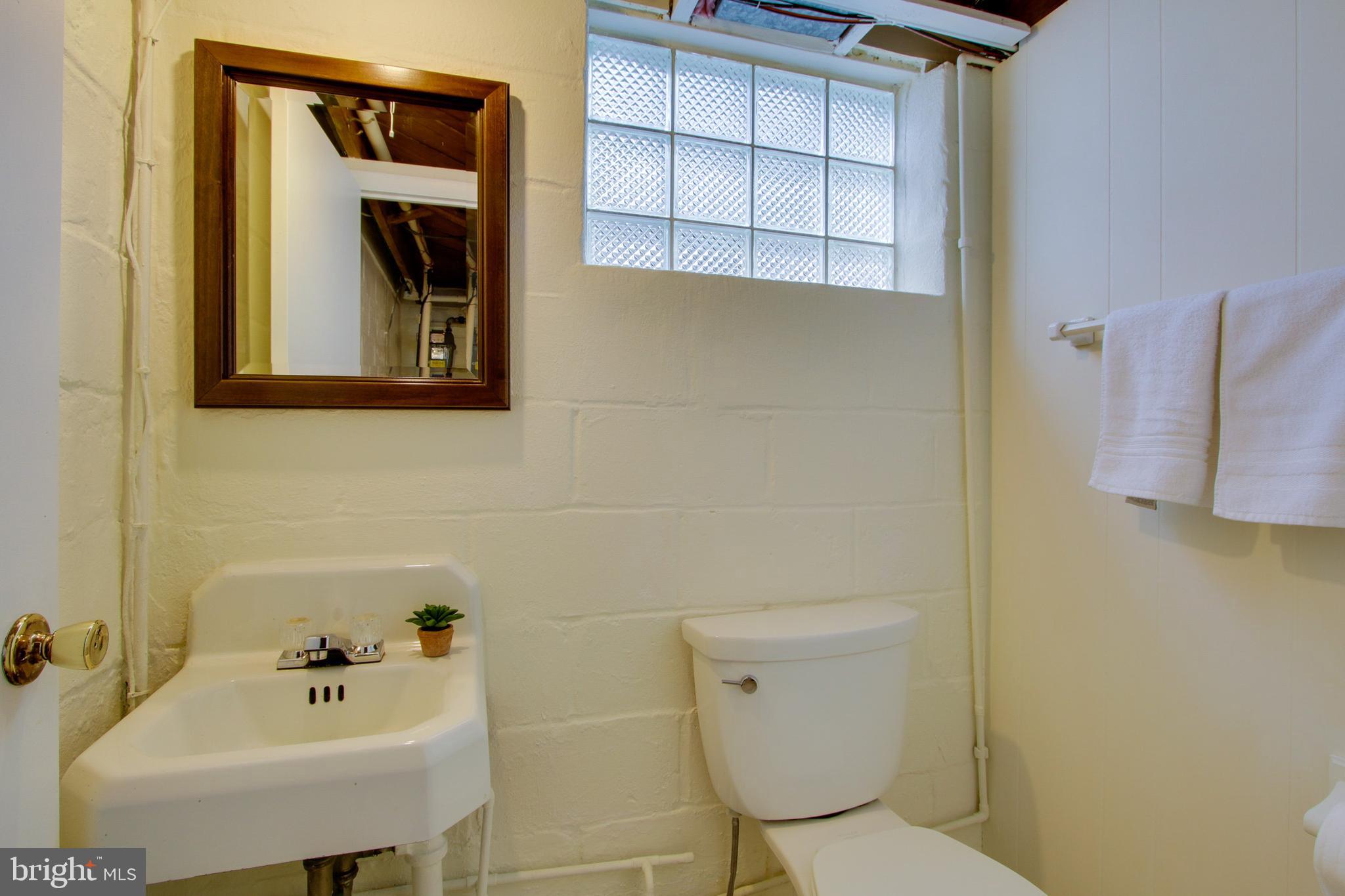 10 Overhill Road Catonsville, MD 21228 - Photo 40 of 52