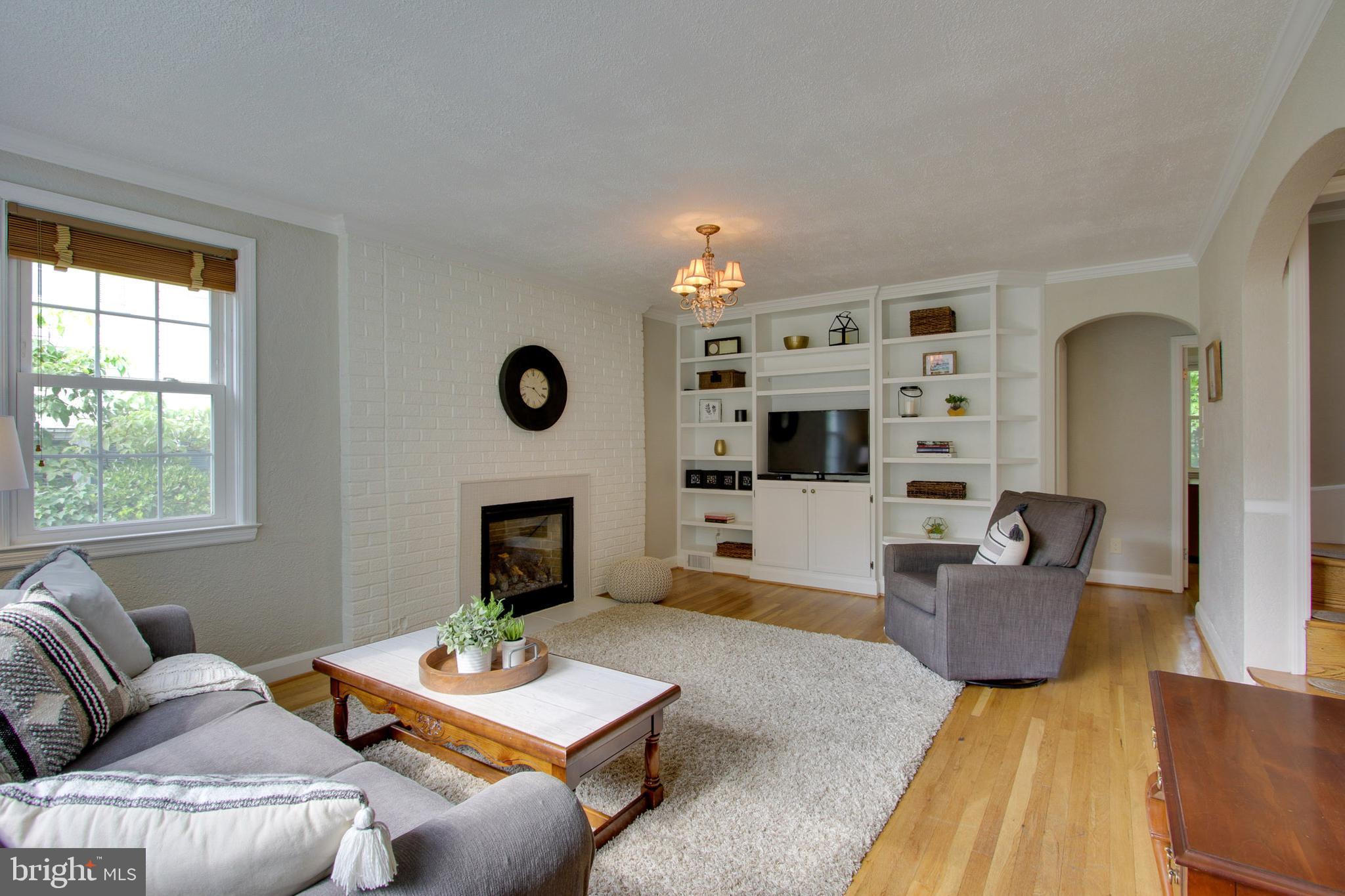 10 Overhill Road Catonsville, MD 21228 - Photo 7 of 52