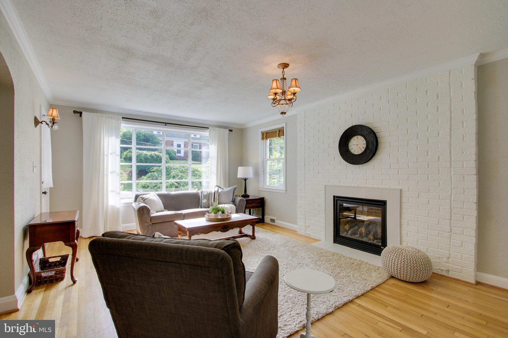 10 Overhill Road Catonsville, MD 21228 - Photo 9 of 52