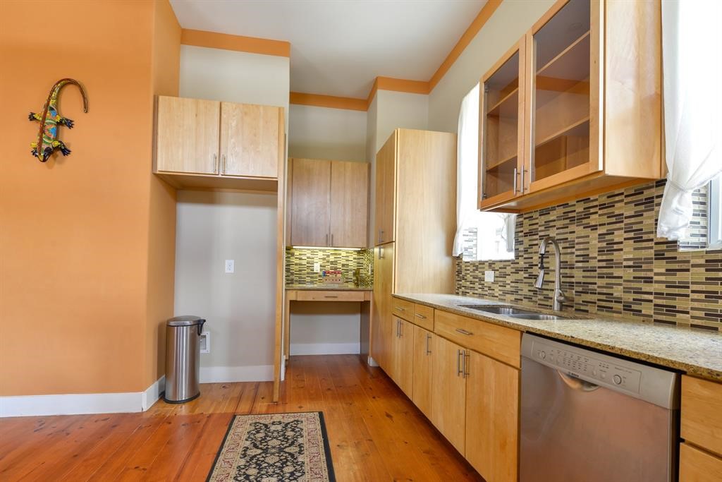 1807 West Webster Street Houston, TX 77006 - Photo 8 of 45