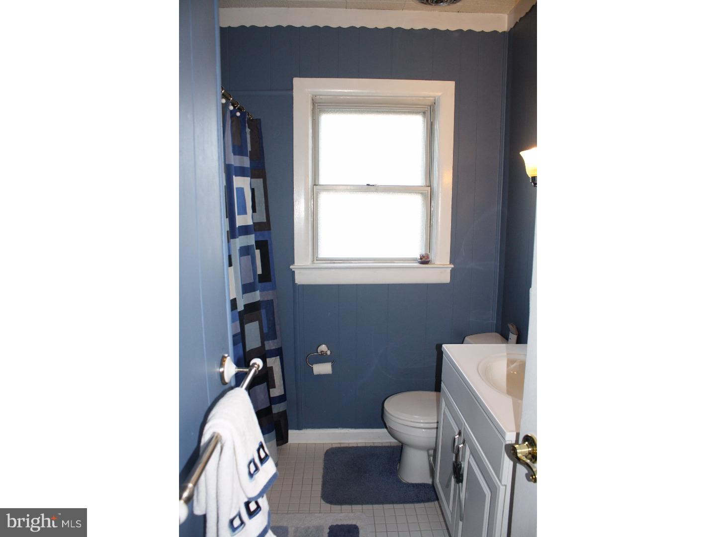 269 New Brooklyn Road Williamstown, NJ 08094 - Photo 15 of 20 Bathroom