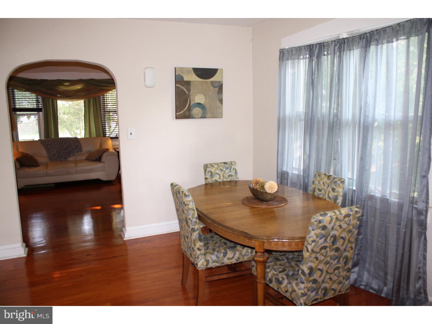 269 New Brooklyn Road Williamstown, NJ 08094 - Photo 5 of 20 Dining Room