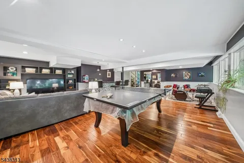 $1,299,000 | 21 Sheffield Terrace, West Orange, NJ 07052