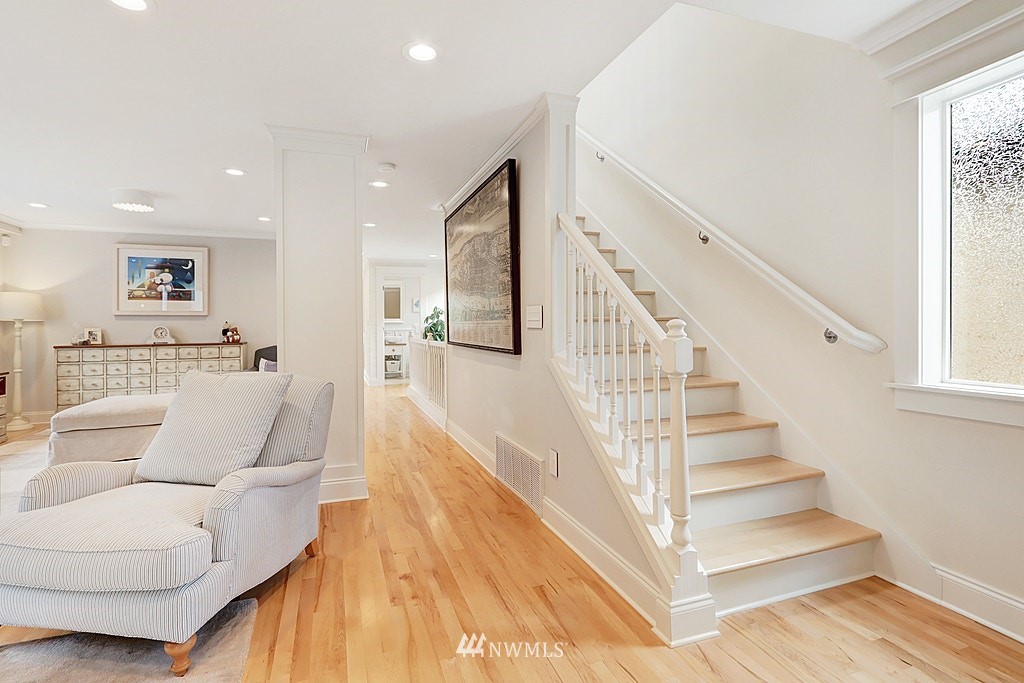 5663 Keystone Place North Seattle, WA 98103 - Photo 15 of 39 Gallery Image 15