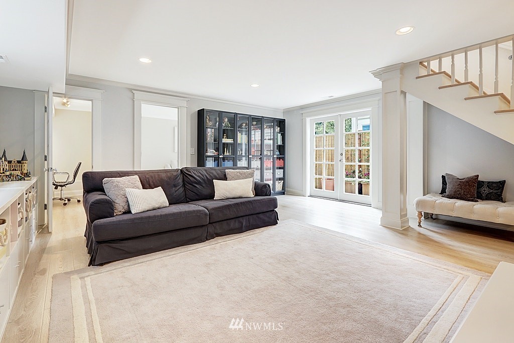 5663 Keystone Place North Seattle, WA 98103 - Photo 26 of 39 Gallery Image 26