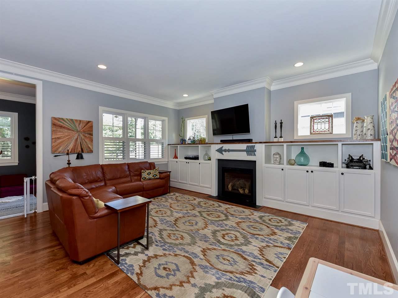 703 East Franklin Street Raleigh, NC 27604 - Photo 10 of 25 Beautiful Built ins around gas log fireplace!