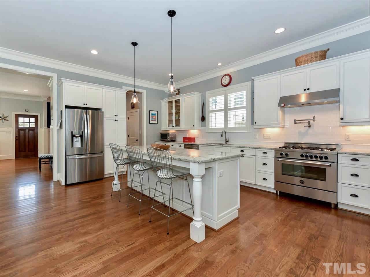 703 East Franklin Street Raleigh, NC 27604 - Photo 8 of 25 Big island, eat in Kitchen, plenty of storage!