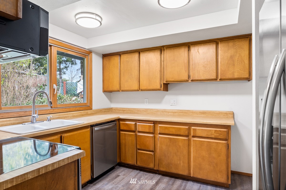 5012 Northeast 1st Court Renton, WA 98059 - Photo 23 of 29 Gallery Image 23