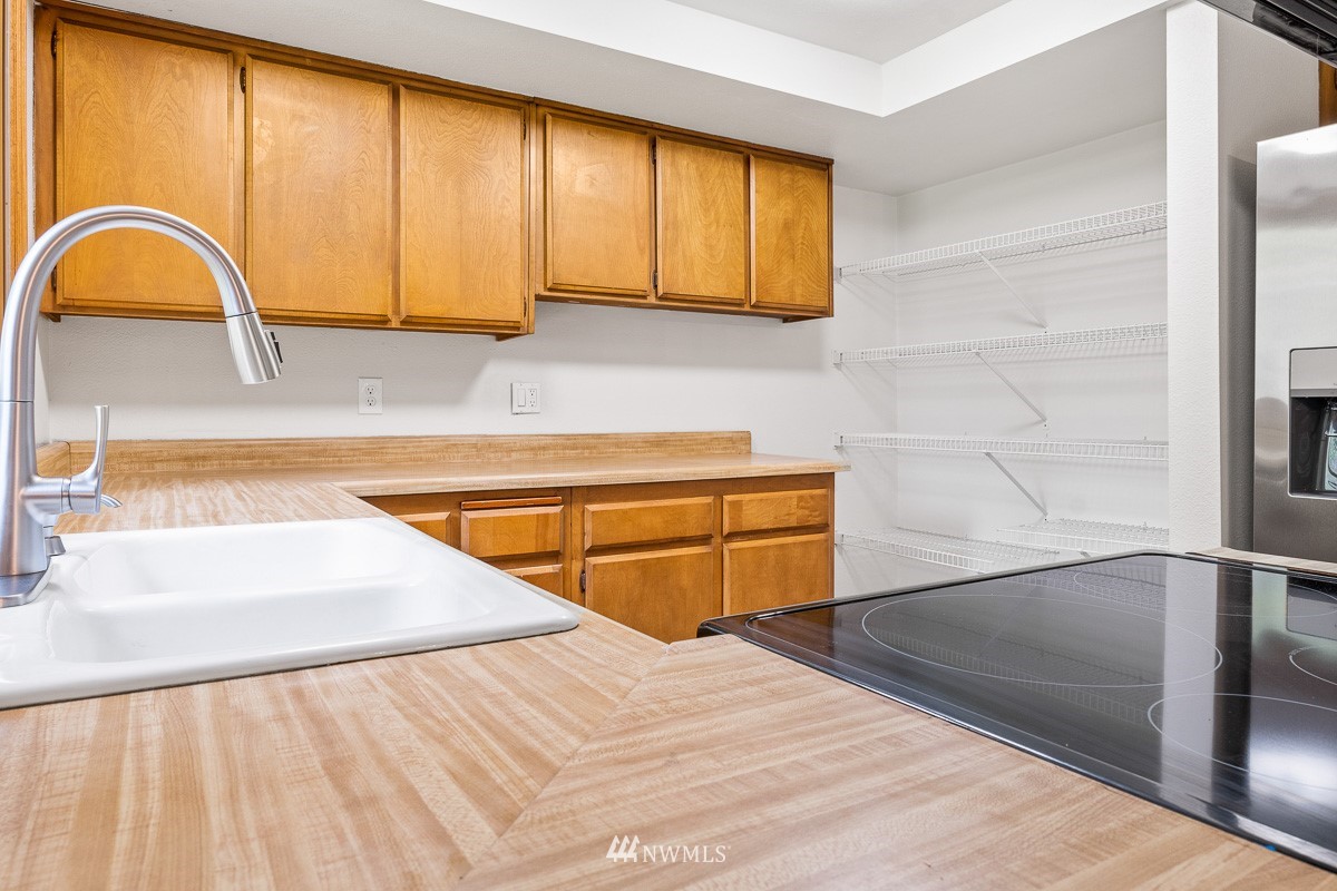 5012 Northeast 1st Court Renton, WA 98059 - Photo 24 of 29 Gallery Image 24