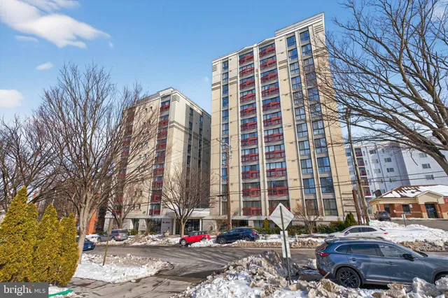 $365,000 | 7915 Eastern Avenue Northwest, Unit 1011, Silver Spring, MD 20910