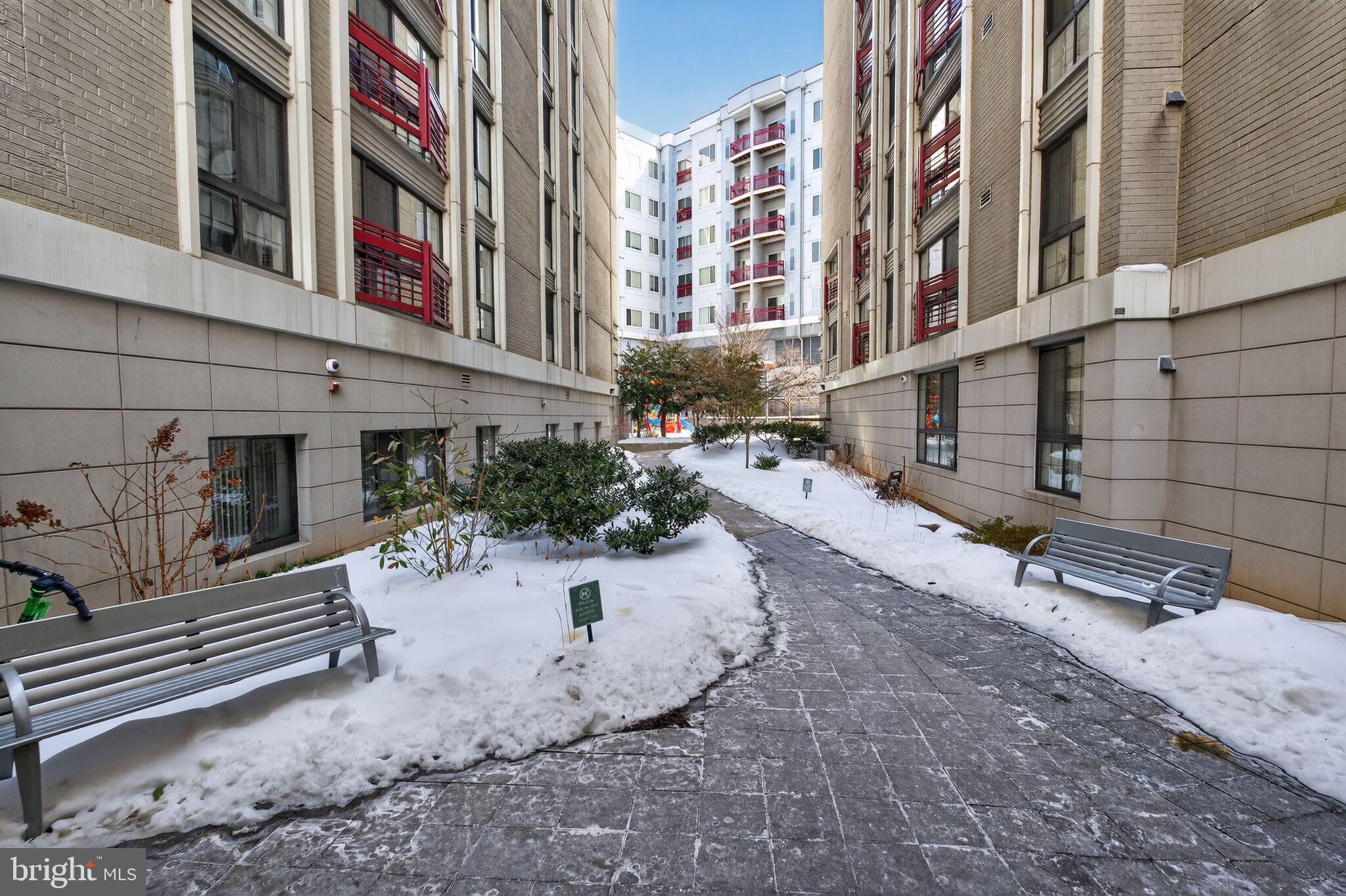 7915 Eastern Avenue Northwest, Unit 1011 Silver Spring, MD 20910 - Photo 22 of 26