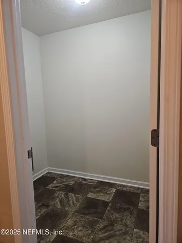 $2,500 | 1981 Rock Springs Way, Middleburg, FL 32068