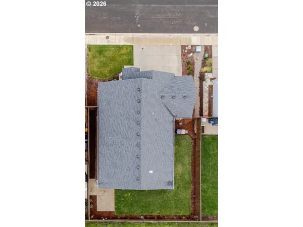 $549,900 | 2432 West 15th Avenue, Junction City, OR 97448