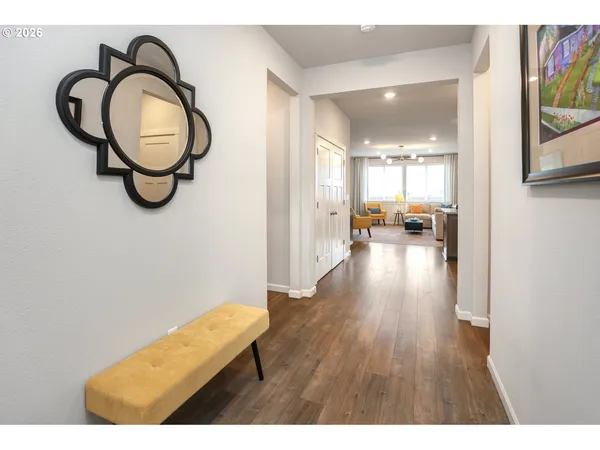 $549,900 | 2432 West 15th Avenue, Junction City, OR 97448