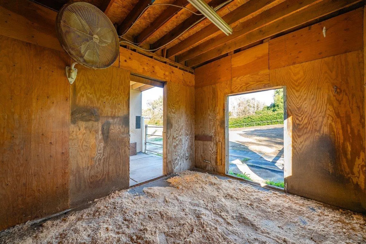 1 Saddle Creek Road Fallbrook, CA 92028 - Photo 56 of 73