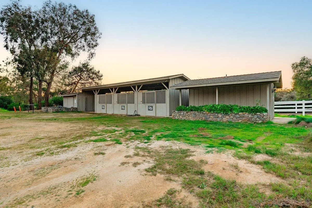 1 Saddle Creek Road Fallbrook, CA 92028 - Photo 70 of 73