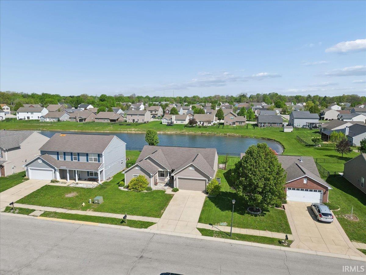 916 Zartman Road Kokomo, IN 46902 - Photo 4 of 36