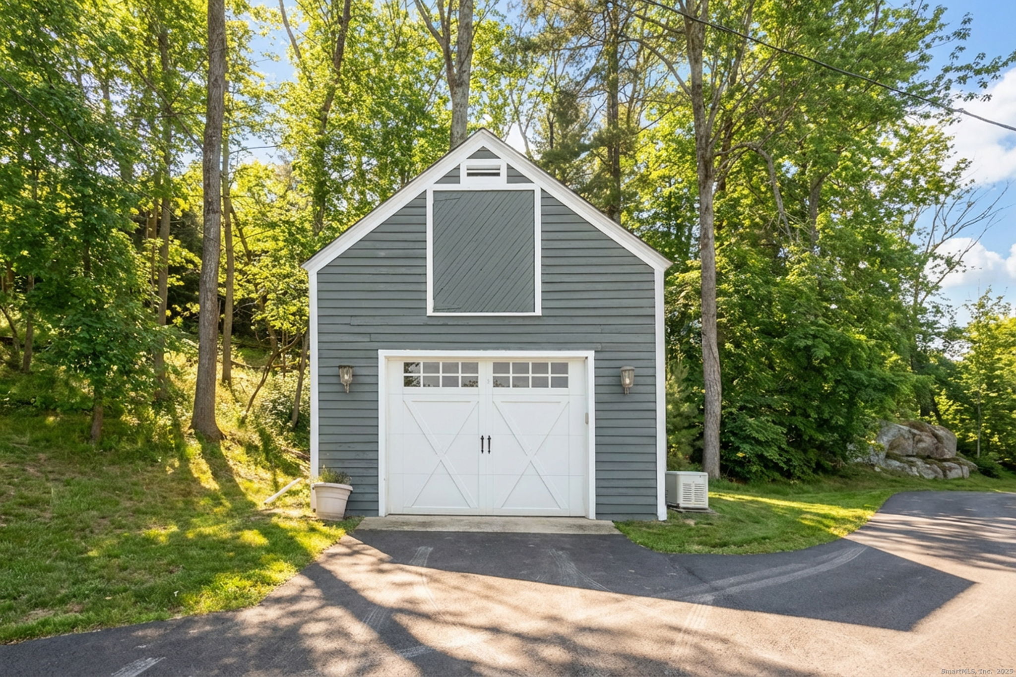 803 North Salem Road Ridgefield, CT 06877 - Photo 40 of 40 a view of a house with a yard and garage