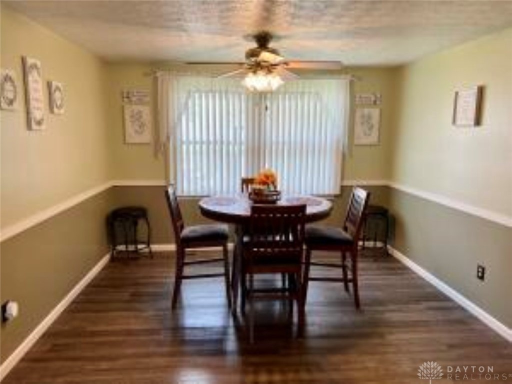 5420 West Ridgewood Road Springfield, OH 45503 - Photo 8 of 51