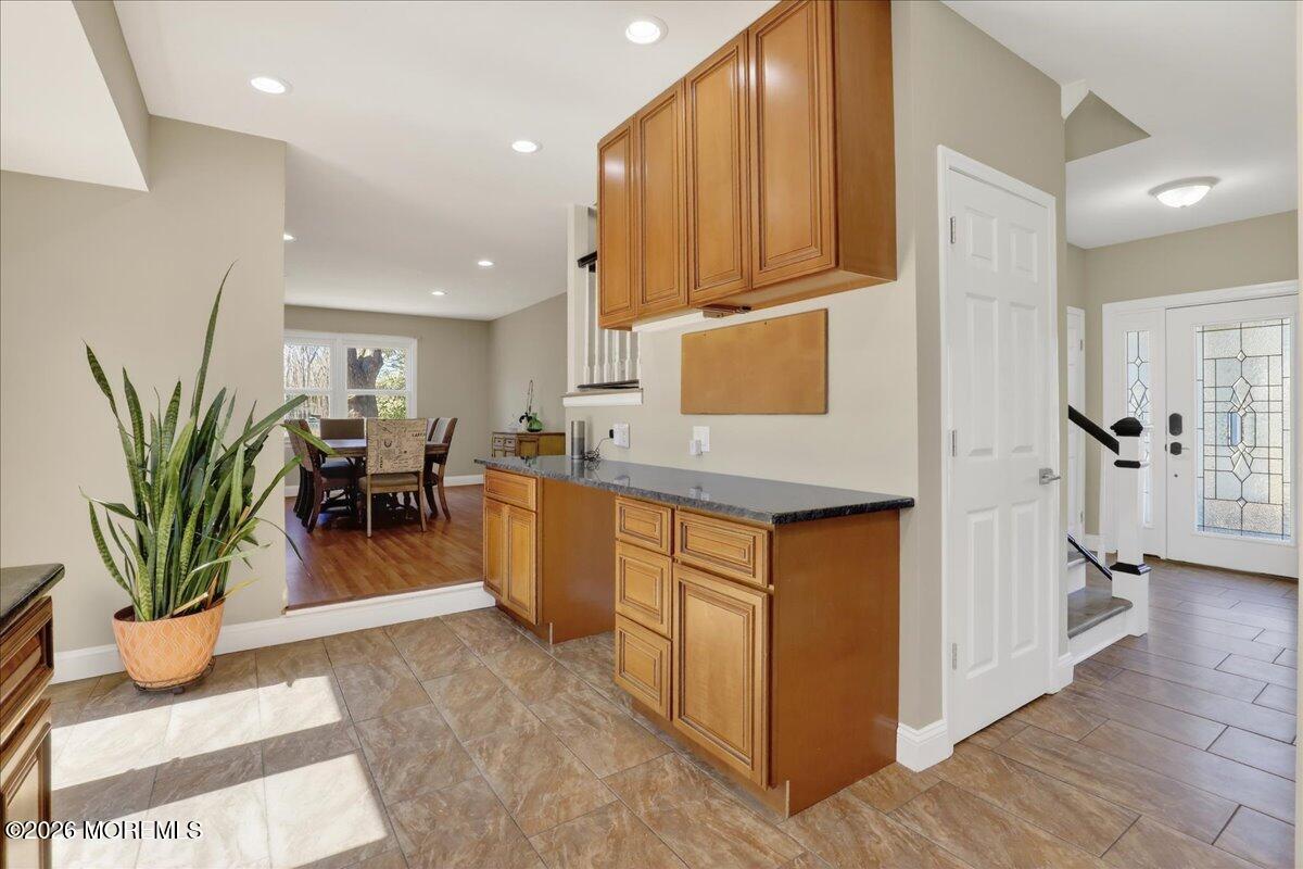 33 Ashford Road Jackson, NJ 08527 - Photo 24 of 71 24-Kitchen