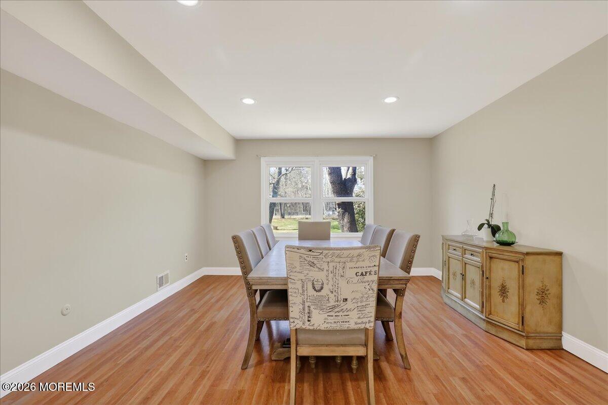 33 Ashford Road Jackson, NJ 08527 - Photo 25 of 71 25-Dining Room